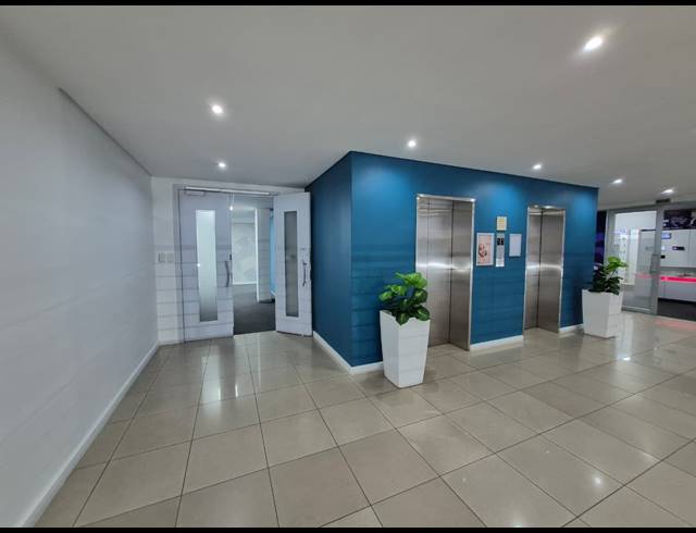 100M² OFFICE TO LET IN SANDTON CENTRAL